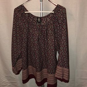 Super cute Boho shirt